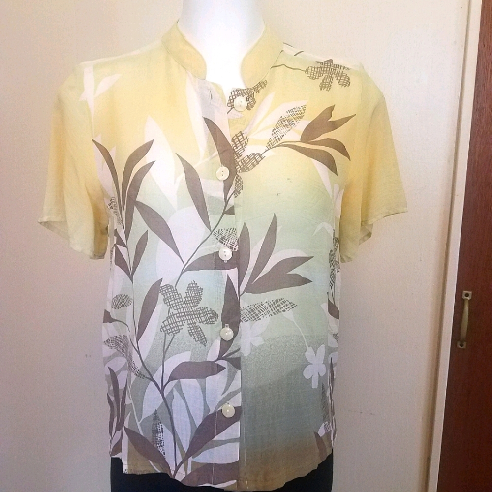 Pretty Resort Wear Blouse